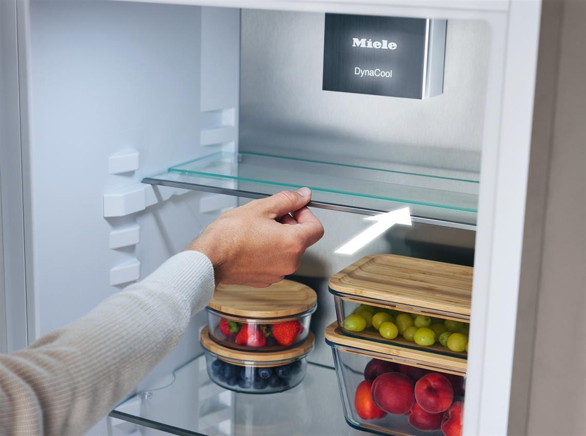 Miele K 7777 B Einbau Kühlschrank mit FlexiLight2.0 Miele K 7778 B Einbau Kühlschrank mit FlexiLight2.0